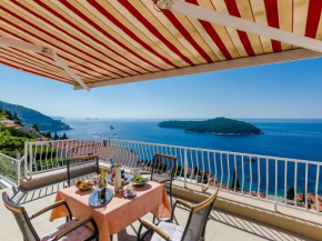 Apartment and Room Cicko - One Bedroom Apartment with Terrace and Sea View Attic